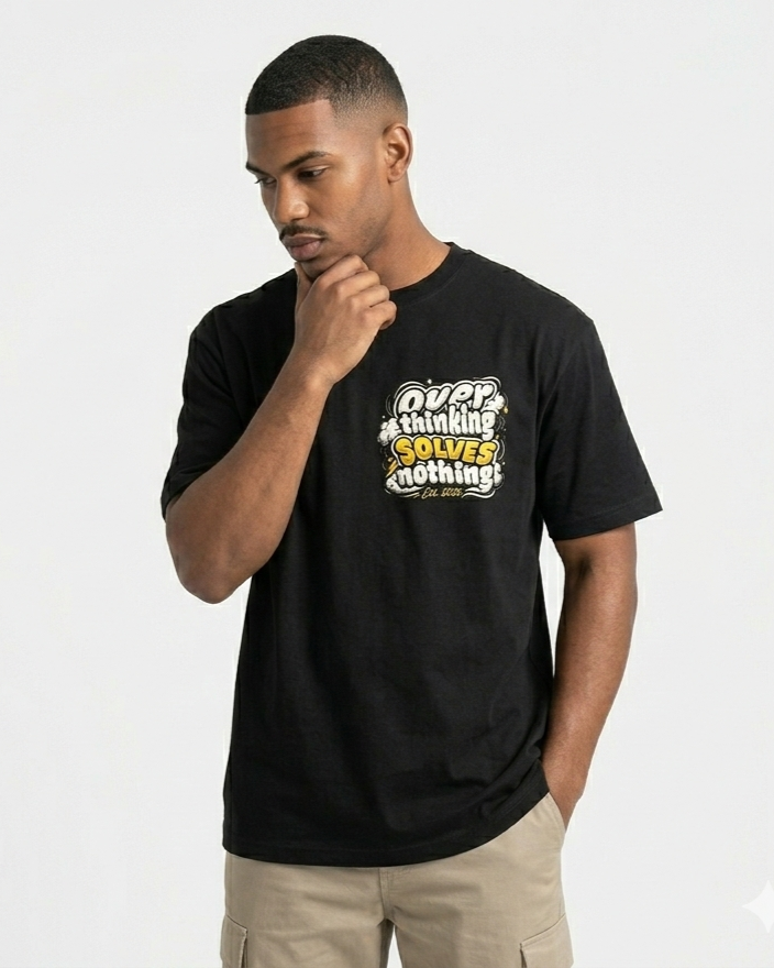 🏷️ Camiseta Pensar Demais Não Resolve Nada